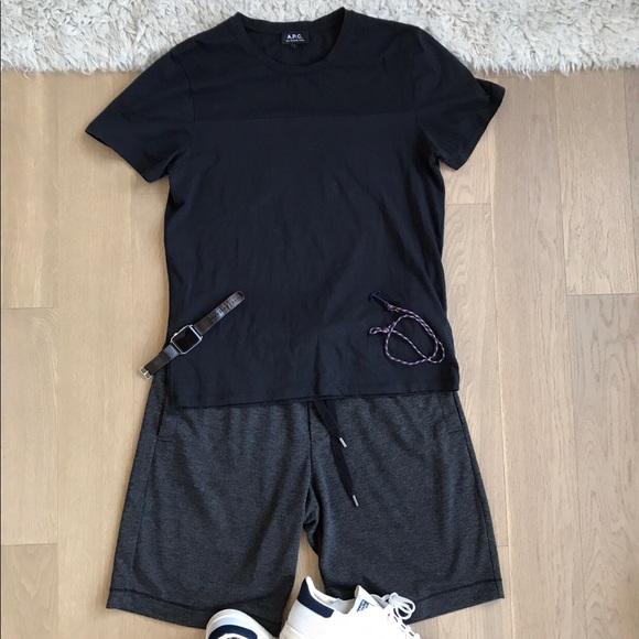 💥SOLD💥 A.P.C. Men's Crewneck T-Shirt Size L - Picture 5 of 5